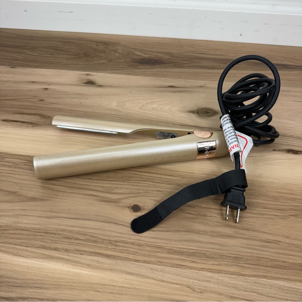 TYME Gold and Rose Gold Hair Straightener